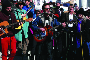 Folksinger Tom Bennett Sings for Utah and Clean Air