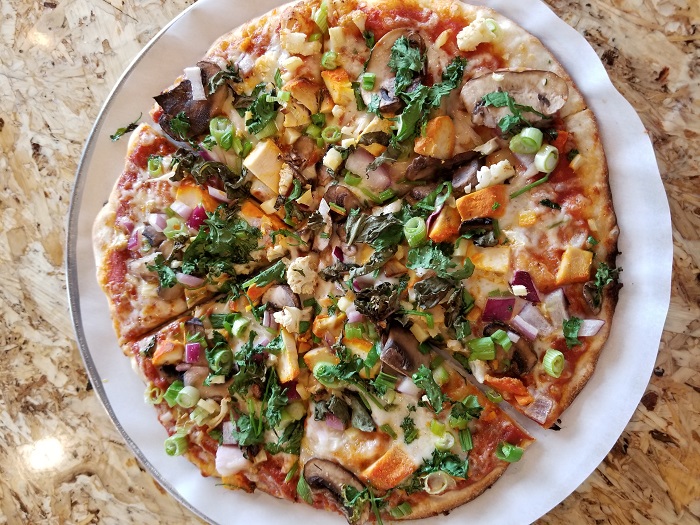 Curry Pizza: Indian Food + Pizza = Love at First Bite