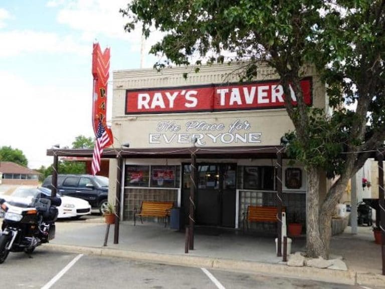 Ray's Tavern Green River