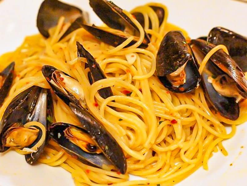 Spicy Pasta with Mussels