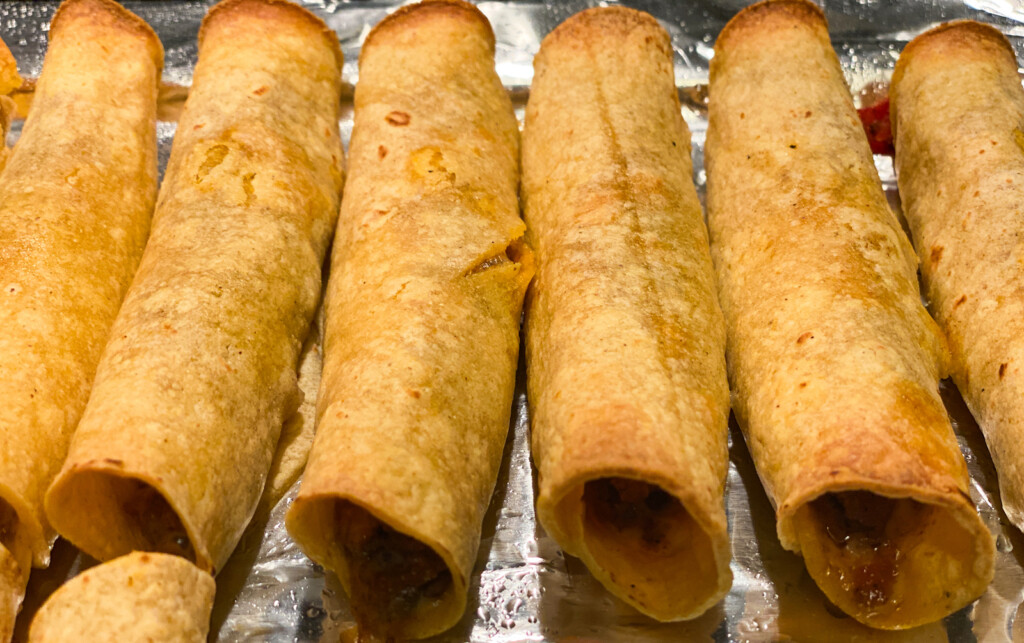 Oven-Baked Beef Taquitos Recipe: A Flavorful Twist on Rolled Tacos